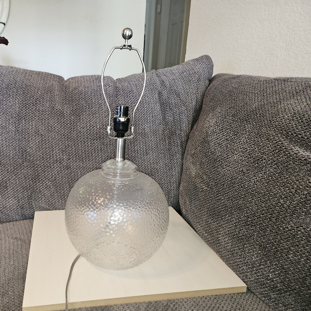 Table lamp - Picture 2 of 3
